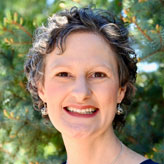 Professor Michelle Tollefson Headshot